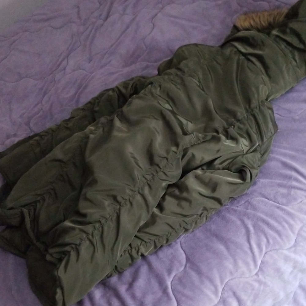 Coat - Picture 5 of 5
